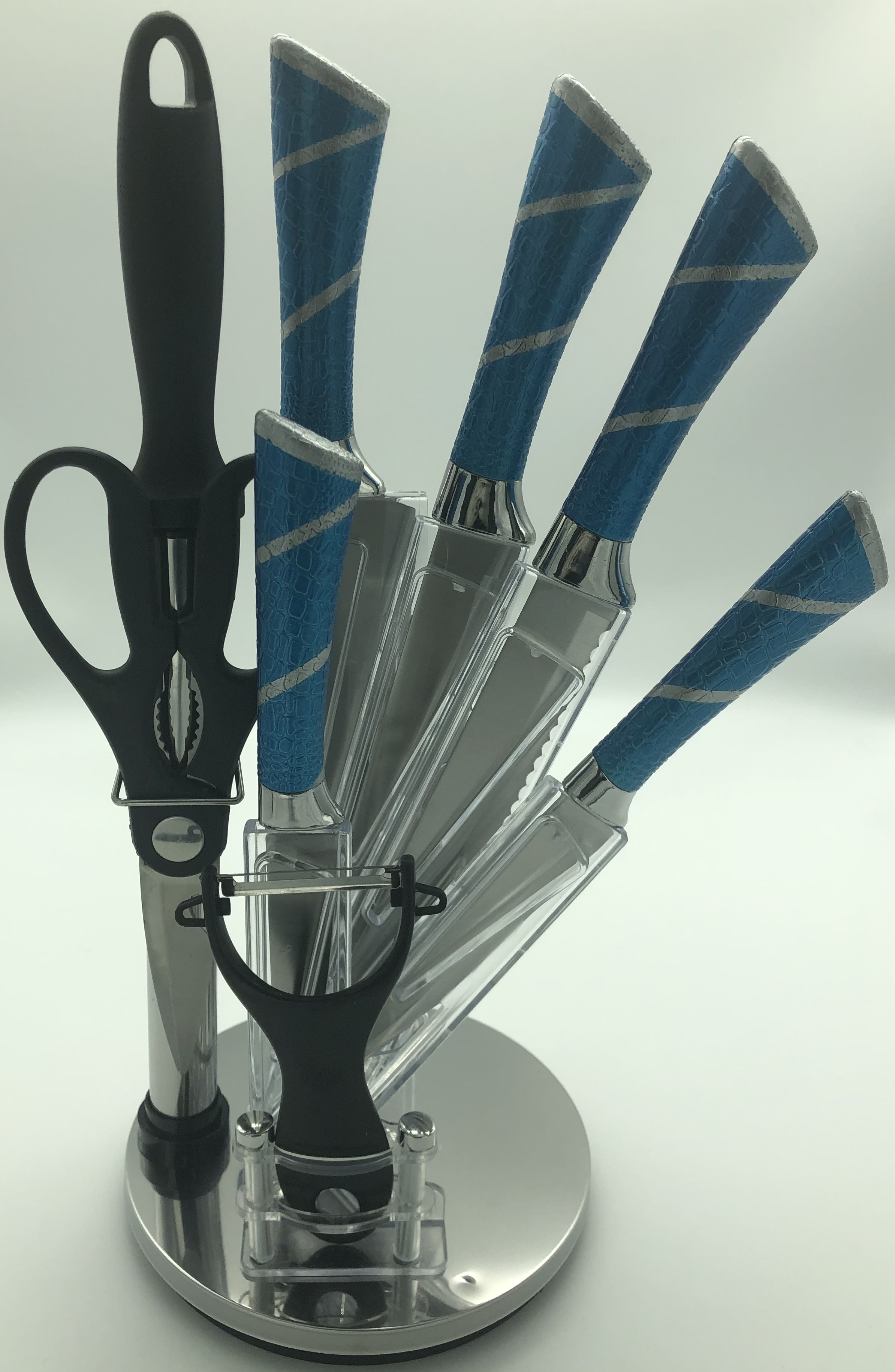 9-piece set of cutting tools