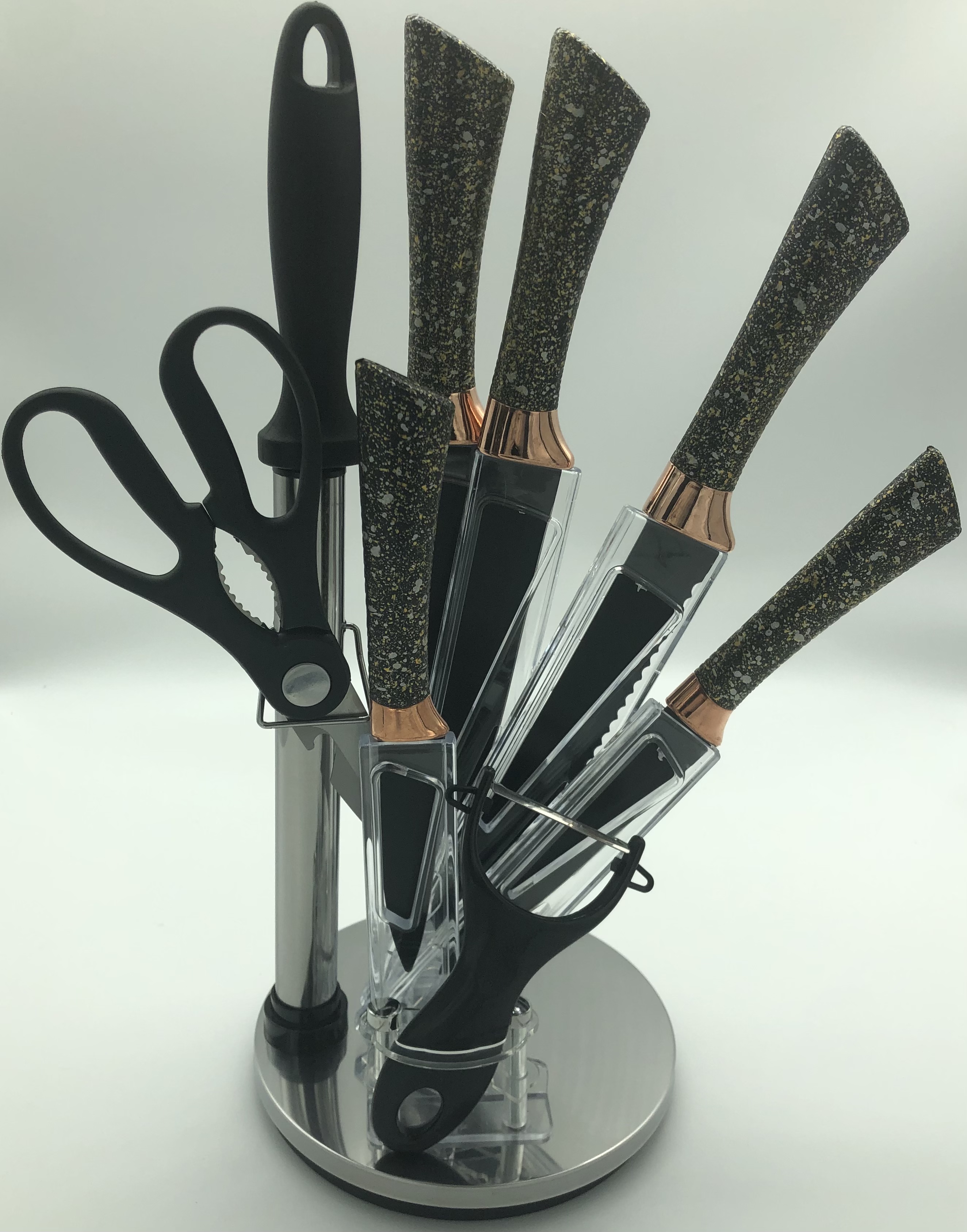 9-piece set of cutting tools