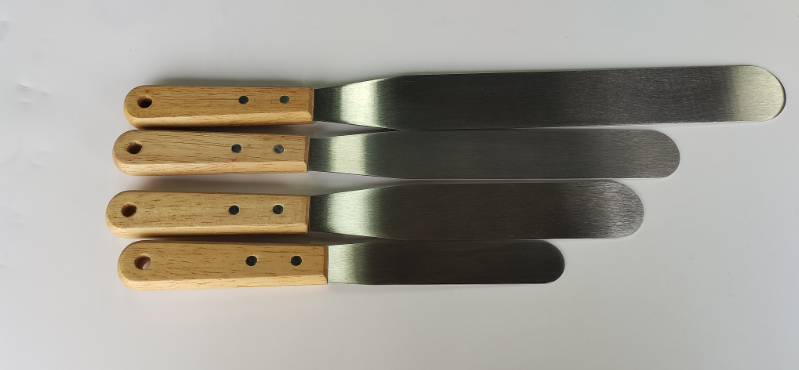 Straight trowel